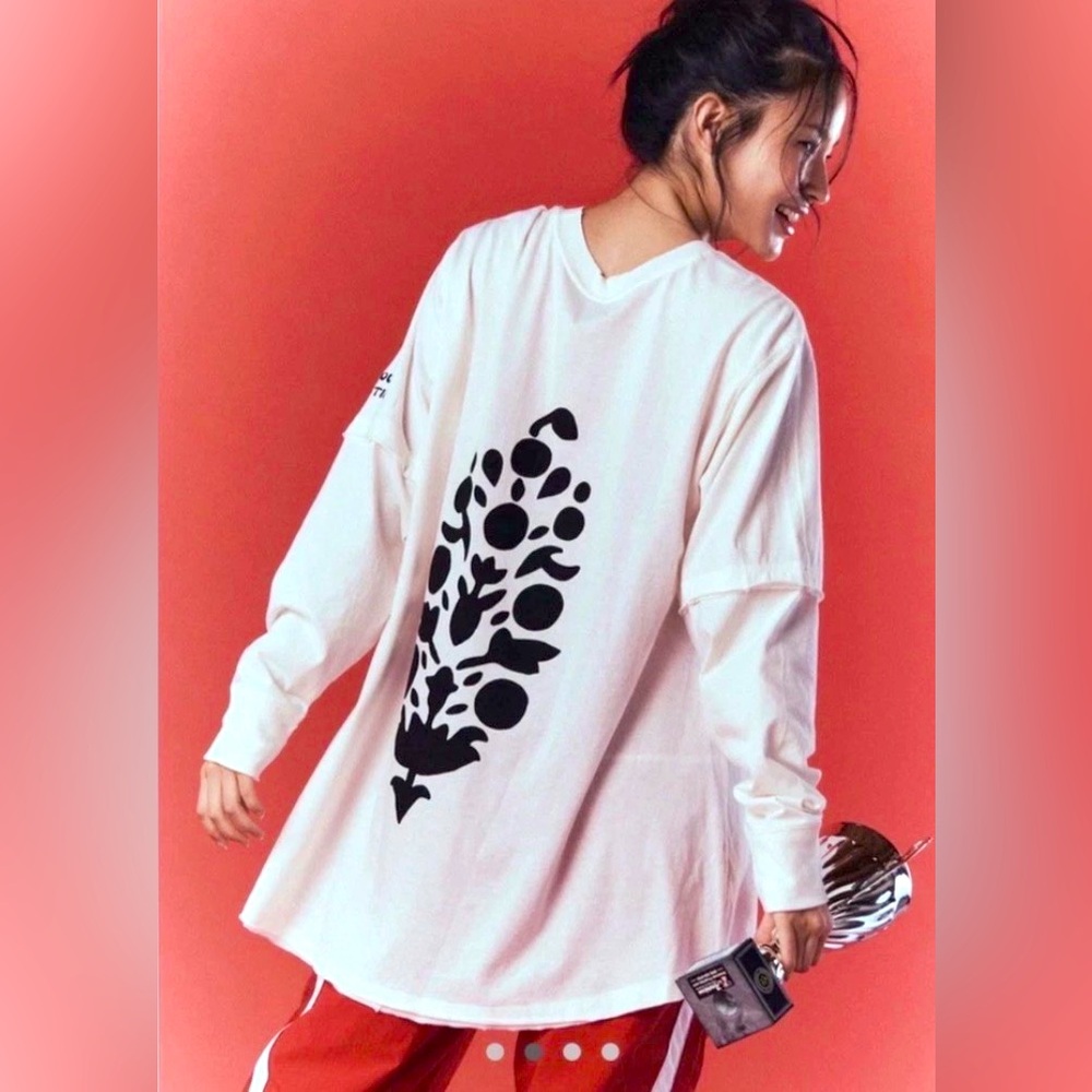 🖤SOLD OUT 🖤FREE PEOPLE MOVEMENT LEG DAY BUTI LONG SLEEVE TEE SIZE LARGE NWT